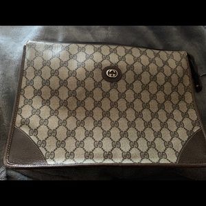 Gucci clutch